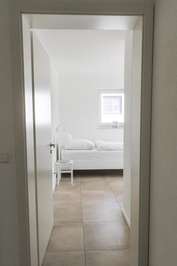 Wunderschoene, Helle 3-zi-whg Mit Grossem Balkon *